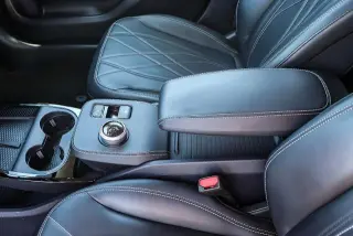 Ford Mustang Mach-E 2024 Select 4dr SUV