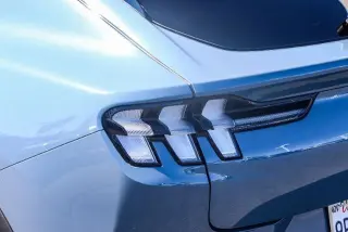 Ford Mustang Mach-E 2024 Select 4dr SUV