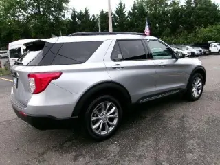 Ford Explorer 2023 AWD XLT 4dr SUV