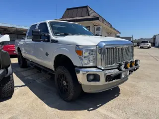 Ford F-250 Super Duty 2011 4x4 XL 4dr Crew Cab 6.8 ft. SB Pickup