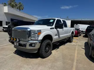 Ford F-250 Super Duty 2011 4x4 XL 4dr Crew Cab 6.8 ft. SB Pickup
