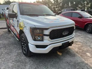 Ford F-150 2023 4x4 XL 4dr SuperCrew 5.5 ft. SB