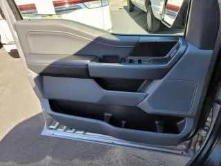 Ford F-150 2023 4x4 King Ranch 4dr SuperCrew 5.5 ft. SB
