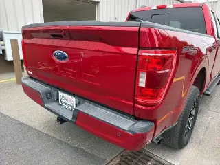 Ford F-150 2021 4x4 Lariat 4dr SuperCab 6.5 ft. SB