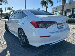 Honda Civic 2022 Touring 4dr Sedan