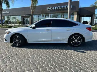 Honda Civic 2022 Touring 4dr Sedan