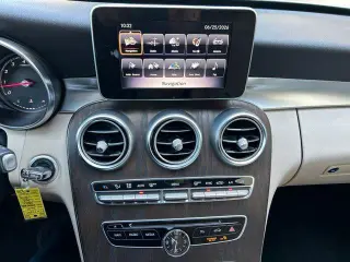 Mercedes-Benz C-Class 2018 C 300 4dr Sedan