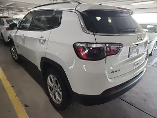 Jeep Compass 2024 4x4 Latitude 4dr SUV