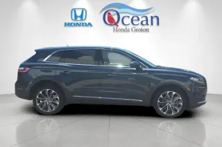 Lincoln Nautilus 2023 AWD Reserve 4dr SUV