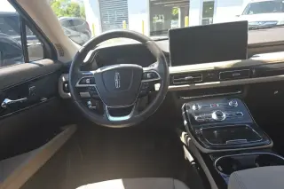 Lincoln Nautilus 2023 AWD Reserve 4dr SUV
