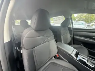 Hyundai TUCSON 2026 SE 4dr SUV