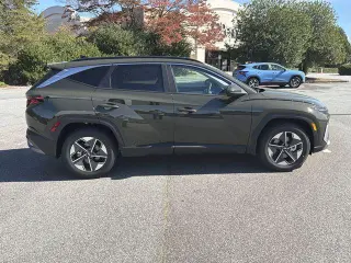 Hyundai TUCSON 2026 SEL 4dr SUV