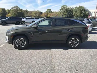 Hyundai TUCSON 2026 SEL 4dr SUV