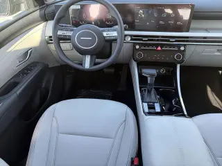 Hyundai TUCSON 2026 SEL 4dr SUV