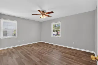 Propiedad en alquiler con 4 habitaciones y 2 baños en Fairfax