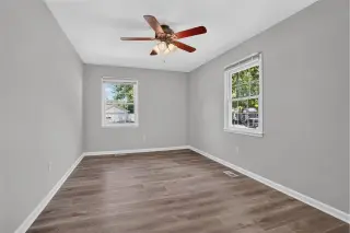 Propiedad en alquiler con 4 habitaciones y 2 baños en Fairfax