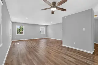 Propiedad en alquiler con 4 habitaciones y 2 baños en Fairfax