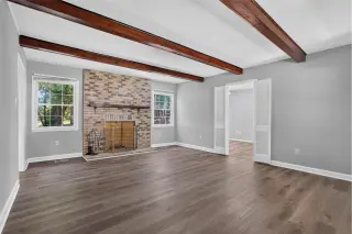 Propiedad en alquiler con 4 habitaciones y 2 baños en Fairfax