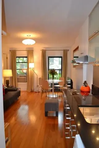 1 BED/ 1 BATH APARTMENT RENTAL