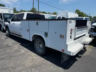 2024 Chevrolet Silverado 3500 HD Chassis Cab