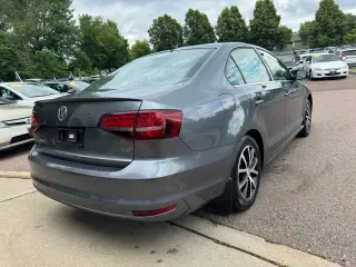 2017 Volkswagen Jetta