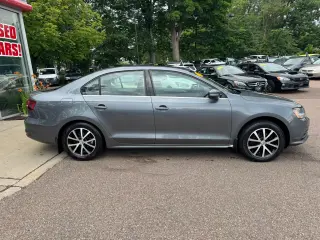 2017 Volkswagen Jetta