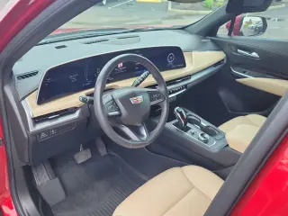 2025 CADILLAC XT4