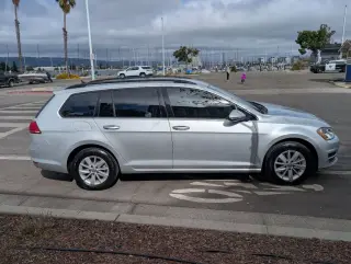 2016 Volkswagen Golf SportWagen TSI S