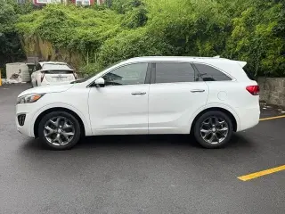 2016 Kia Sorento SXL