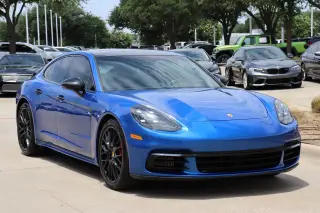 2018 Porsche Panamera 4S