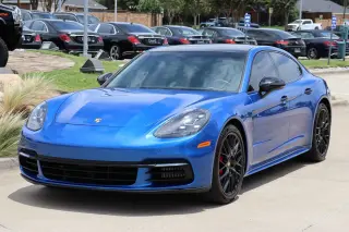 2018 Porsche Panamera 4S