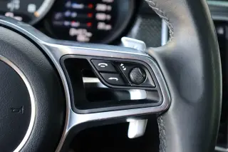 2017 Porsche Macan Turbo