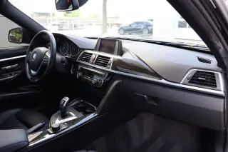 2018 BMW 3 Series 330i