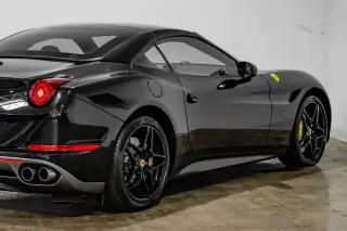 2015 Ferrari California T