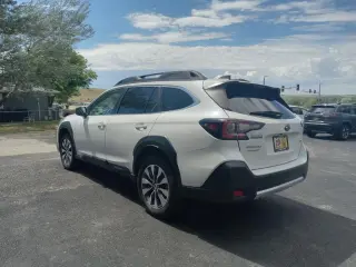 2023 Subaru Outback