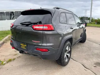 2016 Jeep Cherokee