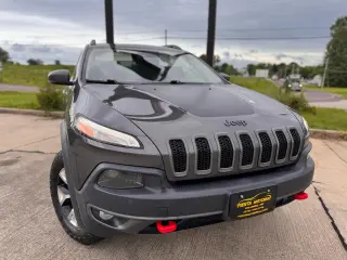 2016 Jeep Cherokee