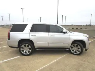 2019 CADILLAC ESCALADE
