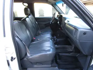 2001 CHEVROLET SILVERADO 2500 HD CREW CAB