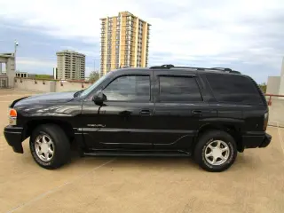 2005 GMC YUKON