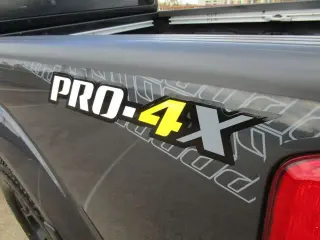 2013 NISSAN FRONTIER CREW CAB