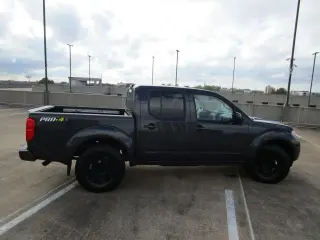 2013 NISSAN FRONTIER CREW CAB