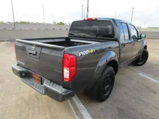 2013 NISSAN FRONTIER CREW CAB