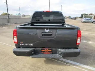 2013 NISSAN FRONTIER CREW CAB