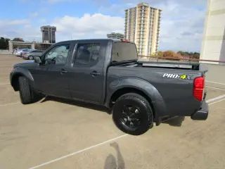 2013 NISSAN FRONTIER CREW CAB
