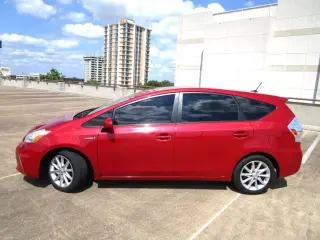 2013 Toyota Prius V