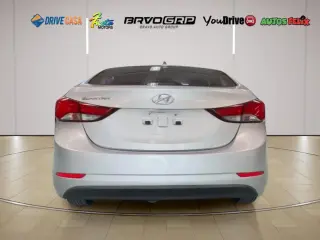 2016 Hyundai Elantra SE 6AT