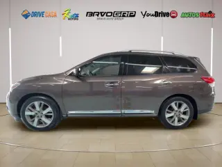 2015 Nissan Pathfinder Platinum 2WD