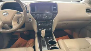 2015 Nissan Pathfinder Platinum 2WD