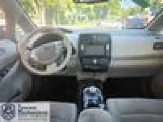 2013 Nissan LEAF
